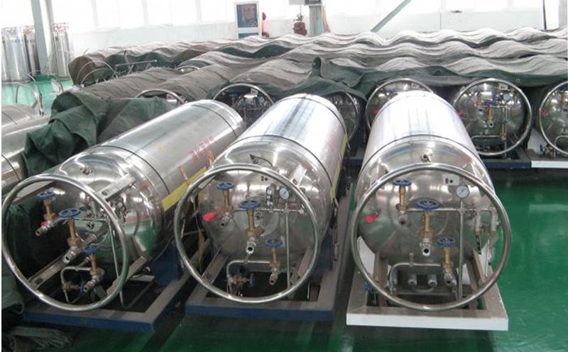 LNG Vehicle Cylinder