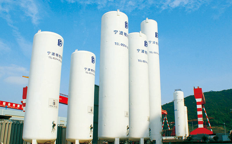 Cryogenic Liquid Storage Tank